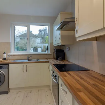 Guestready - Serene Haven Near Castle Golf Club Pensionat