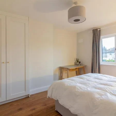 Guestready - Serene Haven Near Castle Golf Club Pensionat